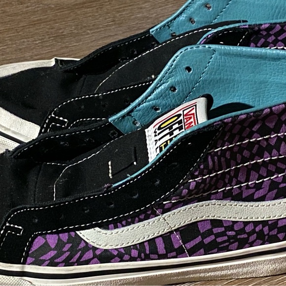 Vans Sk8-Hi Off the Wall in Black, teal and purple. Size 8 in womens - Picture 4 of 7